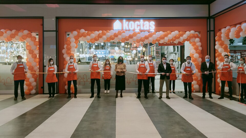 Türkiye'de 133 mağazaya ulaştı