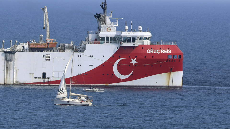 Merkel'den Türkiye açıklaması!