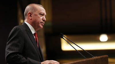 Hafta sonu tam kısıtlama getirildi