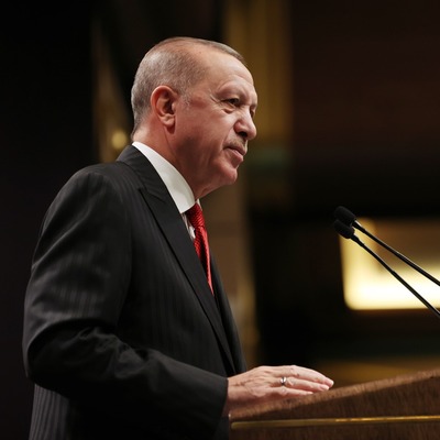 Hafta sonu tam kısıtlama getirildi