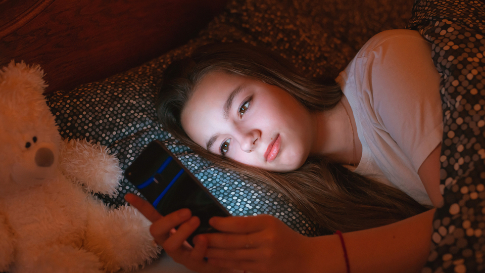 Akıllı telefonlar ve ergen zihni