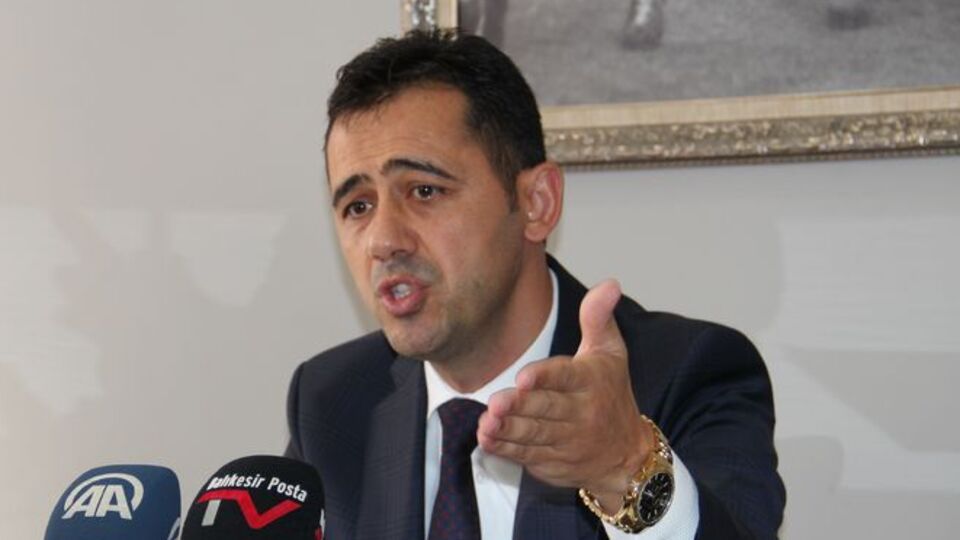 Balıkesirspor'da hoca arayışı