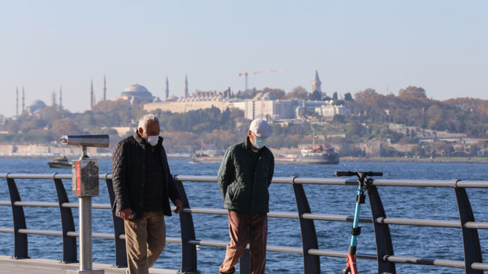 65 yaş üstü sokağa çıkma yasağı saati