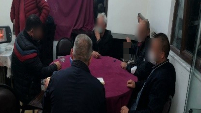 Tek odalı dağ evinde akılalmaz görüntü!