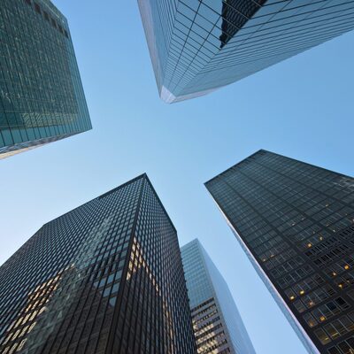 En kolay o ülkelerde iş yapılıyor!