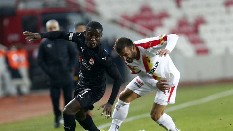 Evinde galibiyete hasret!