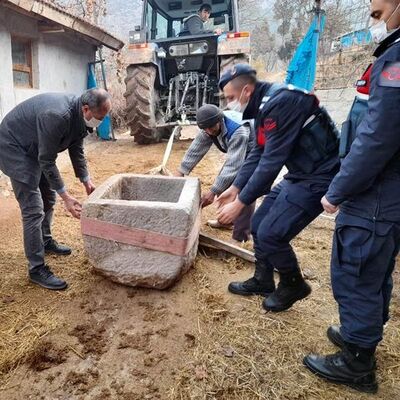 1200 yıllık vaftiz teknesini buldu! Sonrası 'Pes' dedirtti!