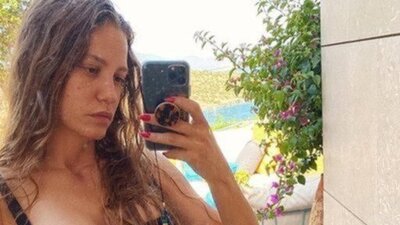Gözler Serenay Sarıkaya'da