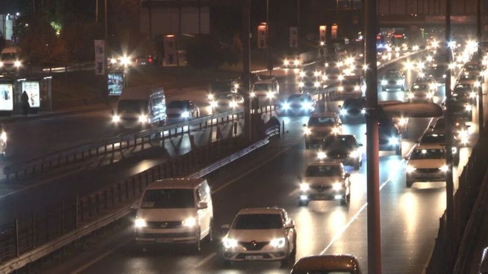 8 saat süren sokağa çıkma kısıtlaması sona erdi