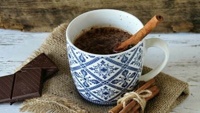 Nefis tarif acı biberli sıcak çikolata