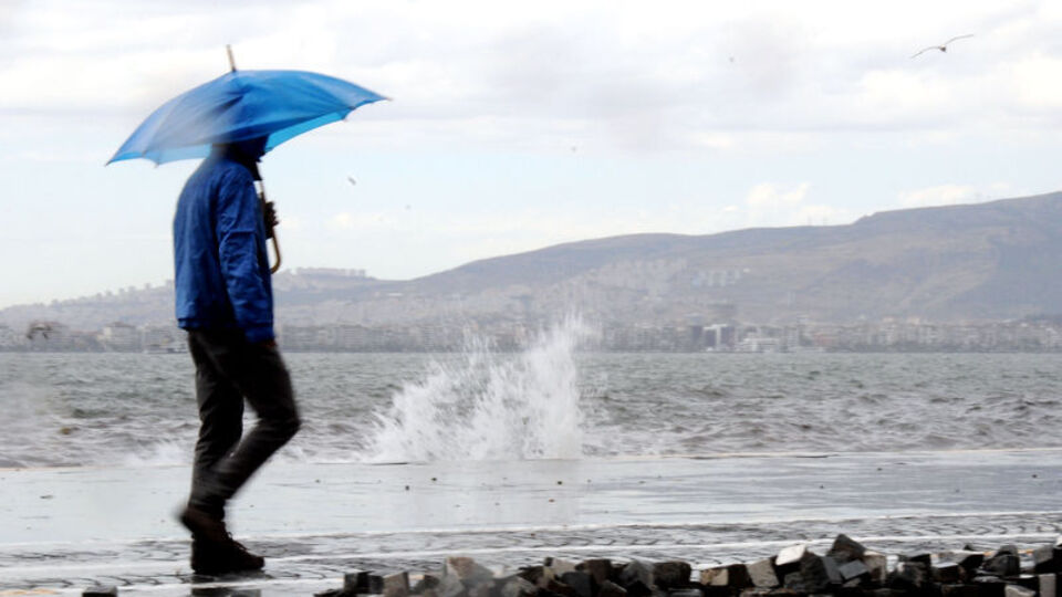 Ege ve Akdeniz için sağanak uyarısı