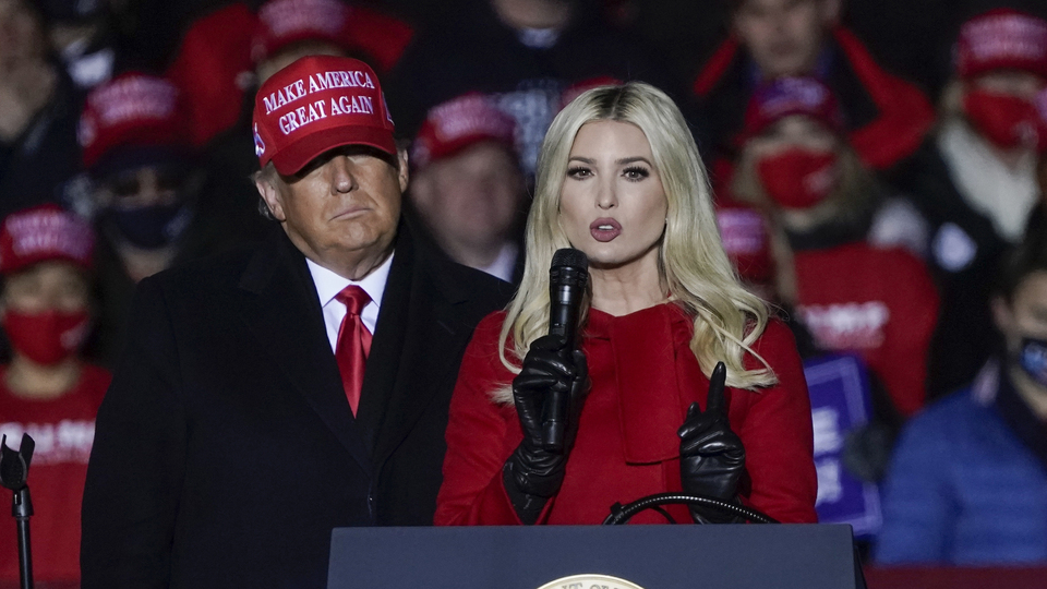 Trump'ın kızı Ivanka ifade verdi!