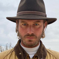 "Karizmanın vergisini ver, biz de nasiplenelim"