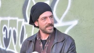 Cemal Hünal kimdir?