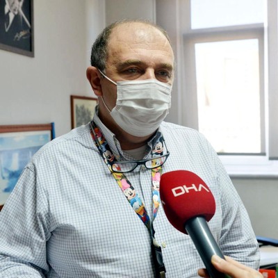 Bilim Kurulu Üyesi aşı için tarih verdi!