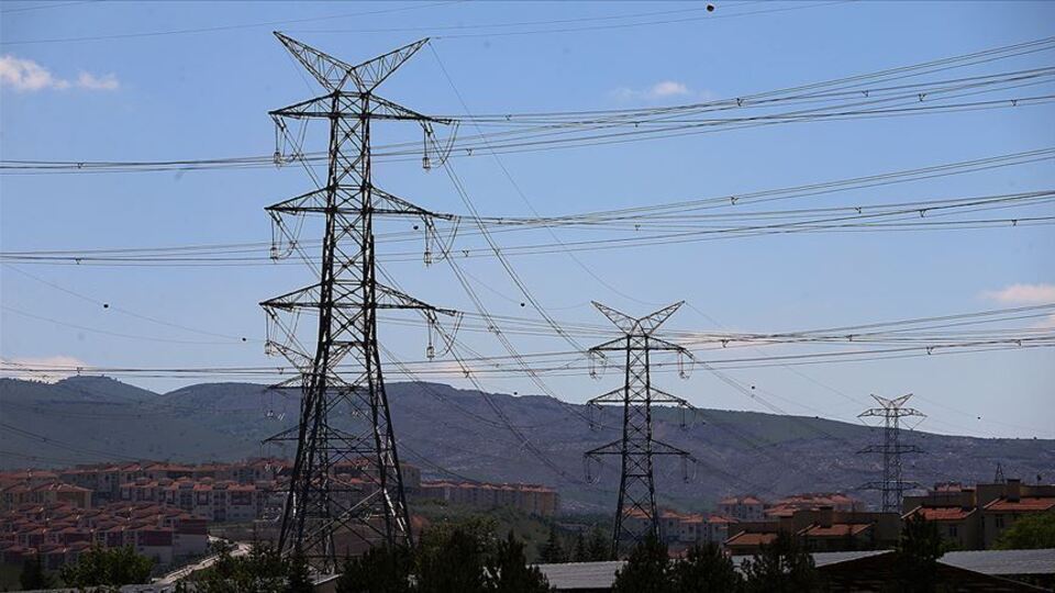 Elektrik ithalatı yüzde 90.1 azaldı