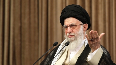 'Hamaney öldü' iddialarına yanıt!