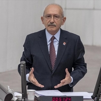 "Aday olup olmayacağımı kim söyledi?"