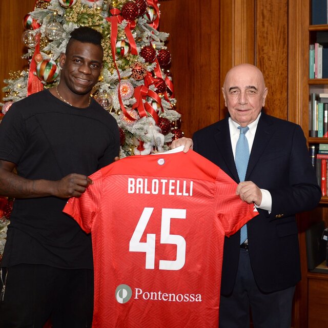 Balotelli 2. Lig ekibine imza attı!