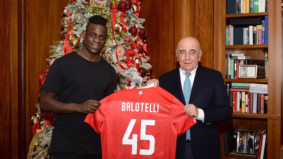 Balotelli 2. Lig ekibine imza attı!