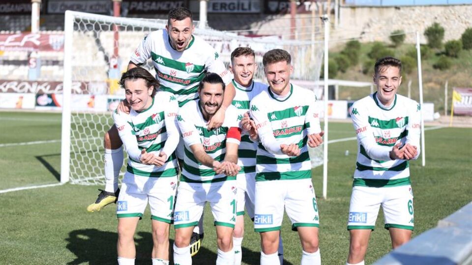 Bursaspor deplasmanda kazandı