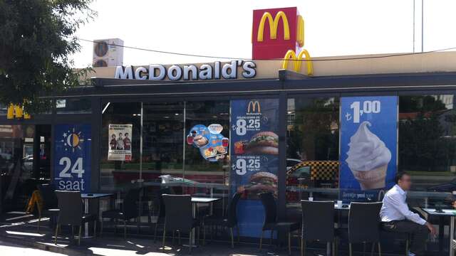 McDonald's Türkiye'nin devri ertelendi