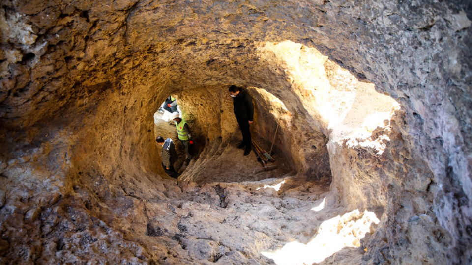 Asur Kalesi'nin gizemli tünelleri açılıyor