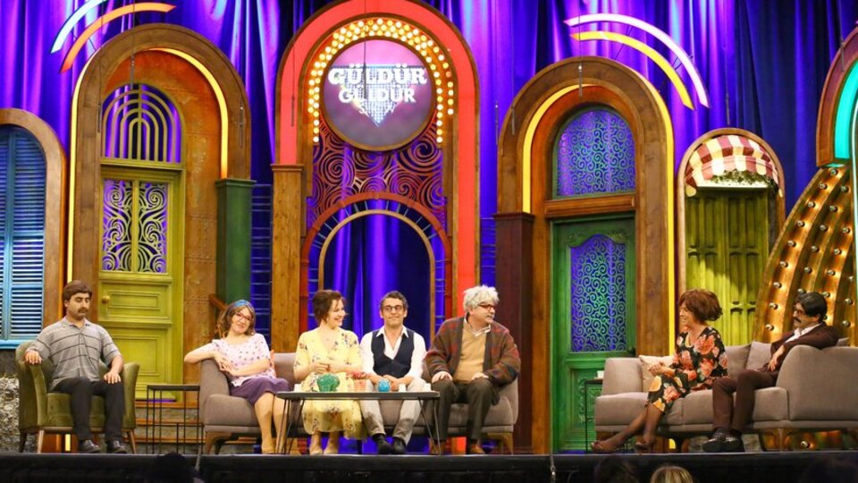 Güldür Güldür 246 bölüm izle