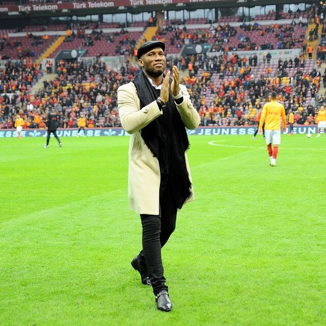 Drogba'dan Webo ve Ba'ya teşekkür