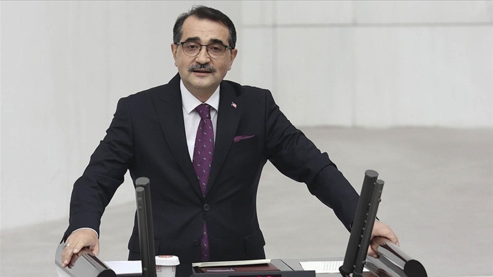 Bakan Dönmez'den yerli otomobil için flaş açıklama