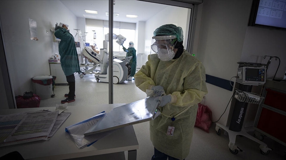 Koronavirüs salgınında yeni vaka sayısı açıklandı