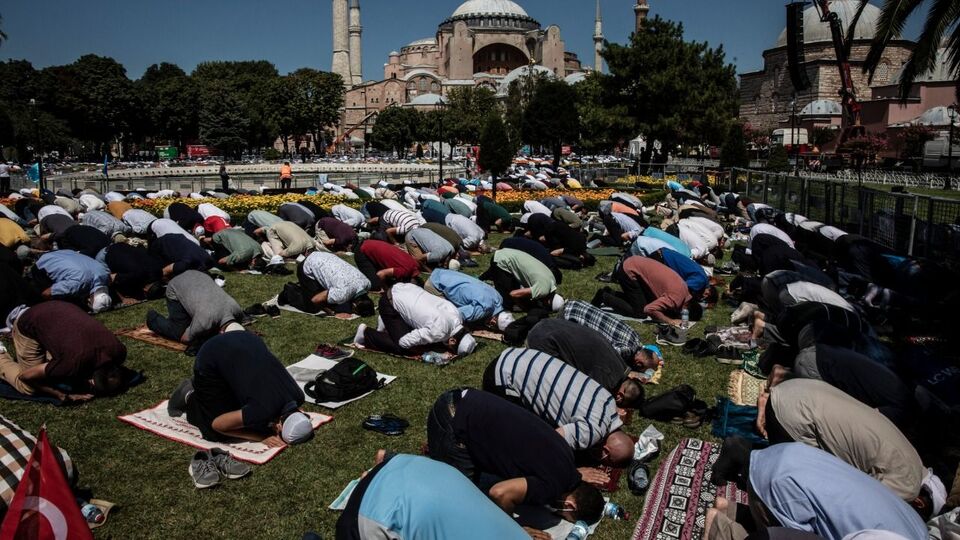 İstanbul cuma namazı saati