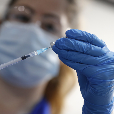 Tam 8 milyar doz... Koronaya karşı umut!