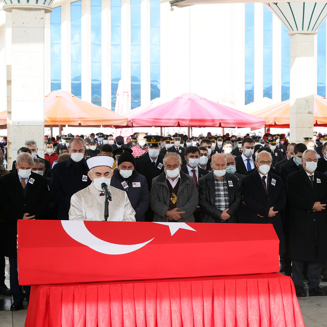 Rasulayn şehitlerine gözyaşlarıyla veda