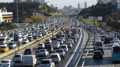 Kısıtlamaya saatler kala dikkat çeken yoğunluk!