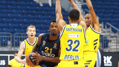 Fenerbahçe Beko deplasmanda kayıp