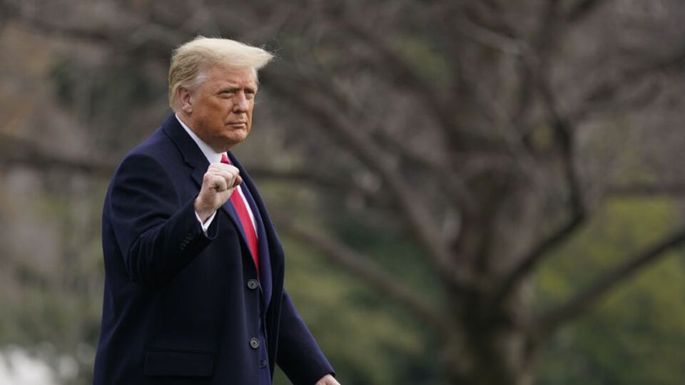 Trump'tan Yüksek Mahkeme'ye sert tepki!