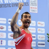 Ferhat Arıcan'dan bronz madalya