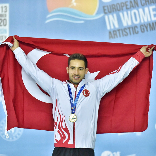 İbrahim Çolak'tan altın madalya!