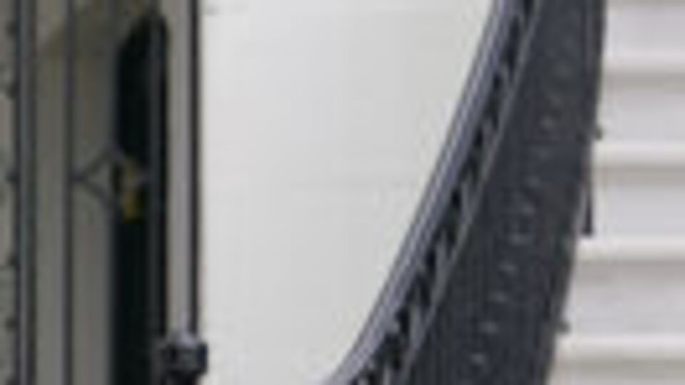 Trump'tan savunma bütçesine veto