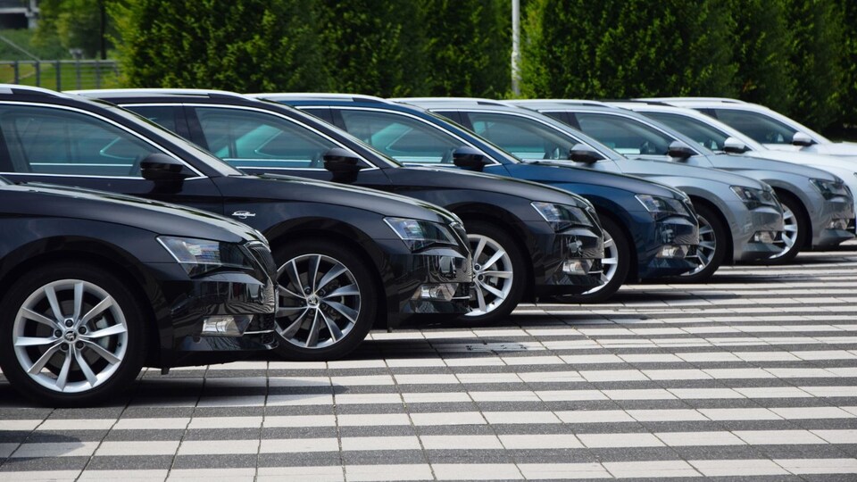 İkinci el araba fiyatları düşer mi?