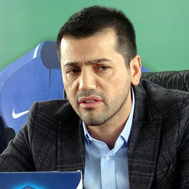 Hüseyin Üneş kimdir?
