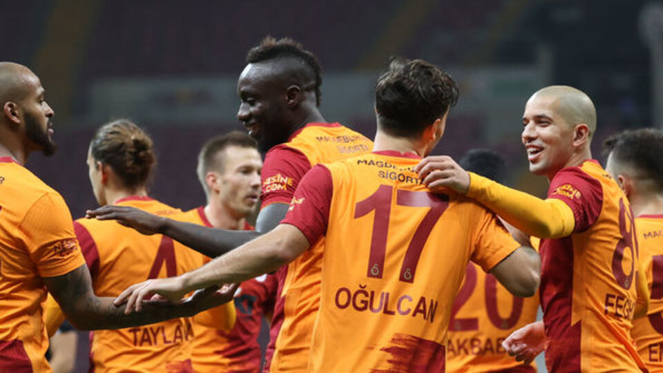 Galatasaray, kupada sahne alıyor