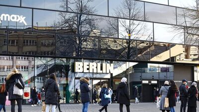 Almanya'da sokağa çıkma yasağı ne zaman başlıyor?