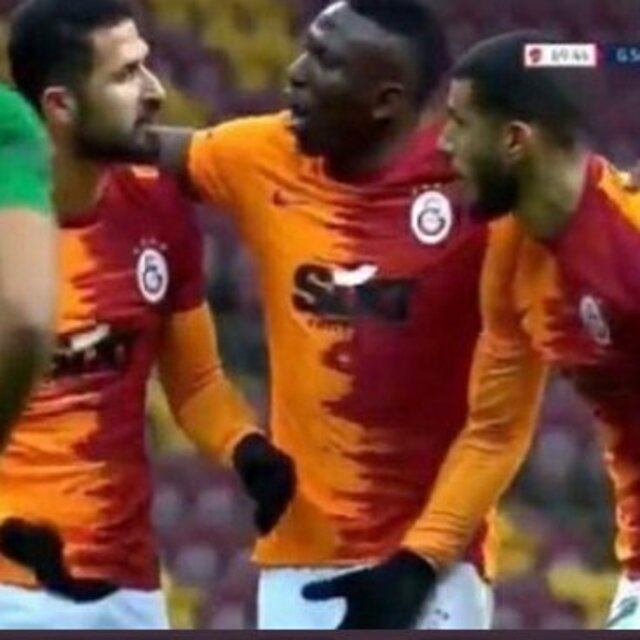 Frikik gerginliği!