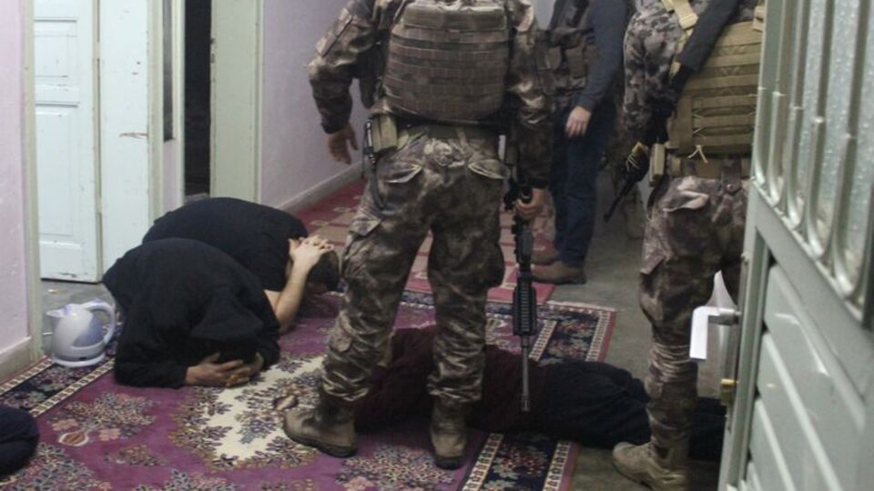 Osmaniye'de terör örgütü PKK'ya operasyonu: 4 gözaltı