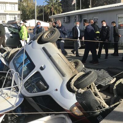 Aracıyla tekneye çarptı! "2020 yılı bize hiç iyi gelmedi!"