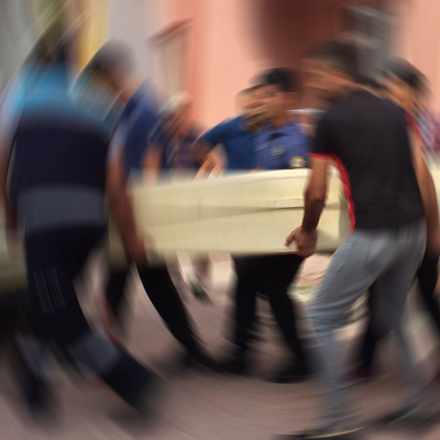 6 aylık hamile eşini öldürdü!