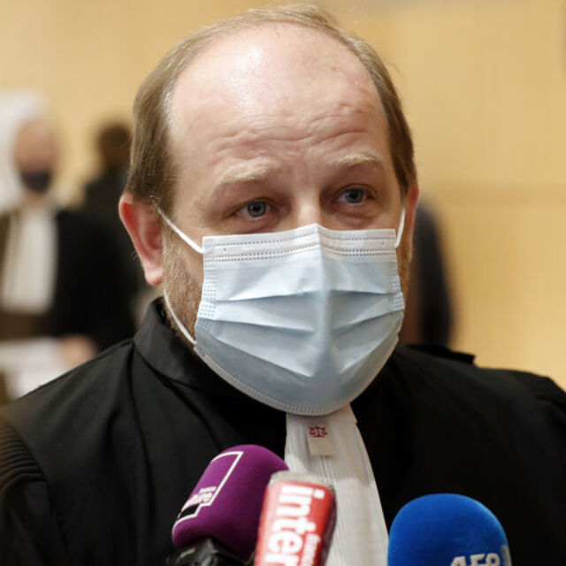 Vatikan elçisine 'cinsel saldırı'dan hapis!