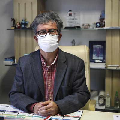 Korona aşısı olmuştu! O profesörden tavsiye